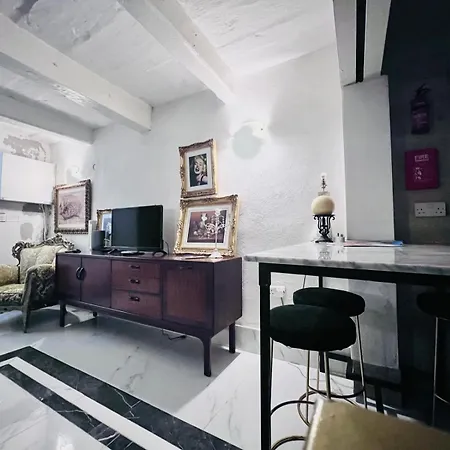 Apartment Duplex Barbara Bastions One Bedroom Valletta